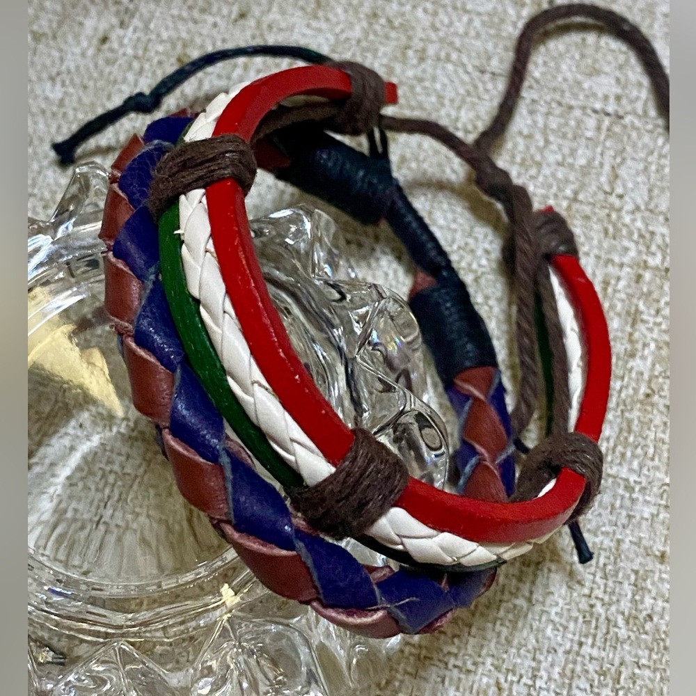 ‼️2 ITALY GENUINE LEATHER BRACELETS, excellent condition,NWT‼️ - Picture 6 of 14